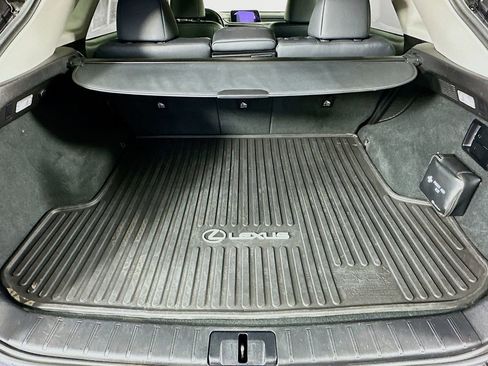 Used 2019 Lexus RX 450h AWD image 31