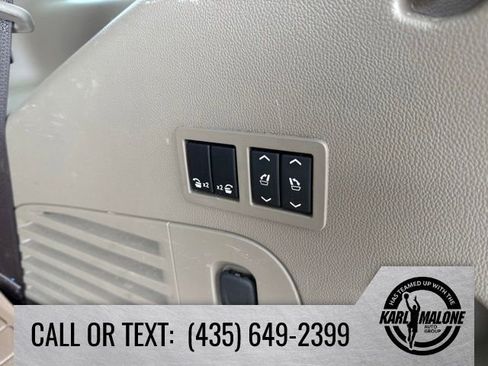 Used 2017 Chevrolet Tahoe Premier AWD/4WD image 37