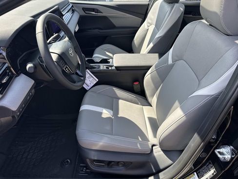 New 2026 Toyota Camry SE FWD image 19