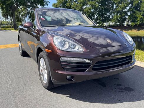 Used 2014 Porsche Cayenne AWD/4WD image 31