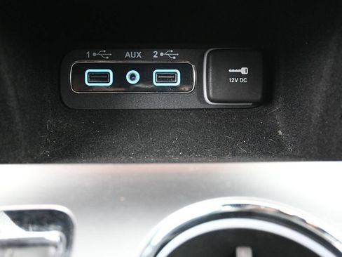 Used 2020 Jeep Grand Cherokee Laredo AWD/4WD image 14
