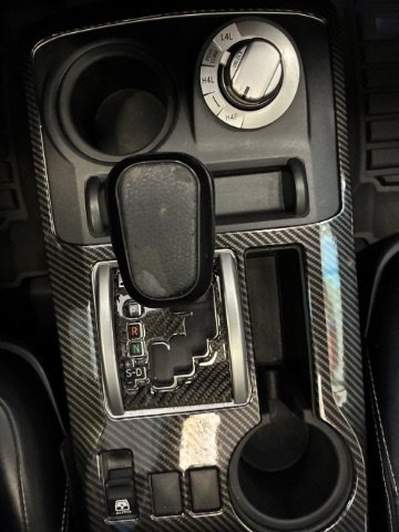 Used 2016 Toyota 4Runner Limited AWD/4WD image 25