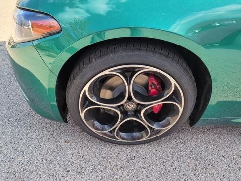 New 2026 Alfa Romeo Giulia AWD image 15