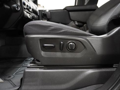 Used 2019 Chevrolet Silverado 1500 LT w/ All-Star Edition AWD/4WD image 33