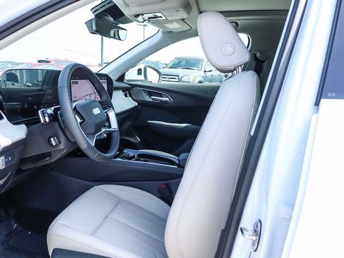 New 2026 Audi Q3 quattro 2.0T AWD/4WD image 22