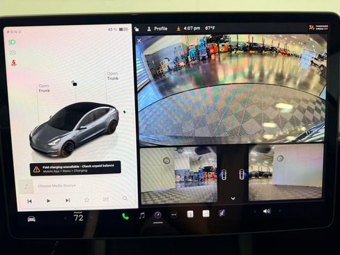 Used 2023 Tesla Model 3 Performance image 18