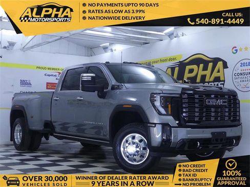 Used 2025 GMC Sierra 3500 Denali Ultimate AWD/4WD image 1