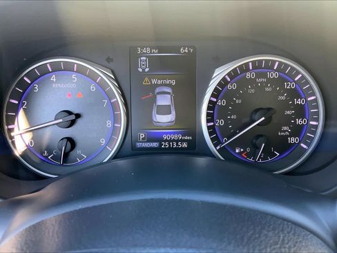 Used 2017 INFINITI Q60 3.0t Sport image 22