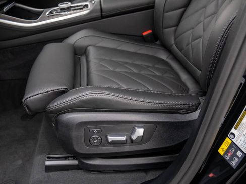 New 2026 BMW X5 xDrive50e w/ Executive Package image 14