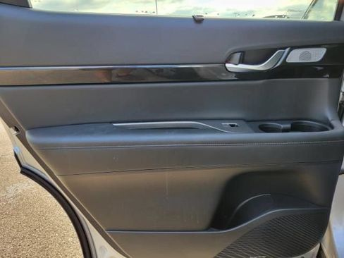 Used 2022 Hyundai Palisade Limited AWD/4WD image 10