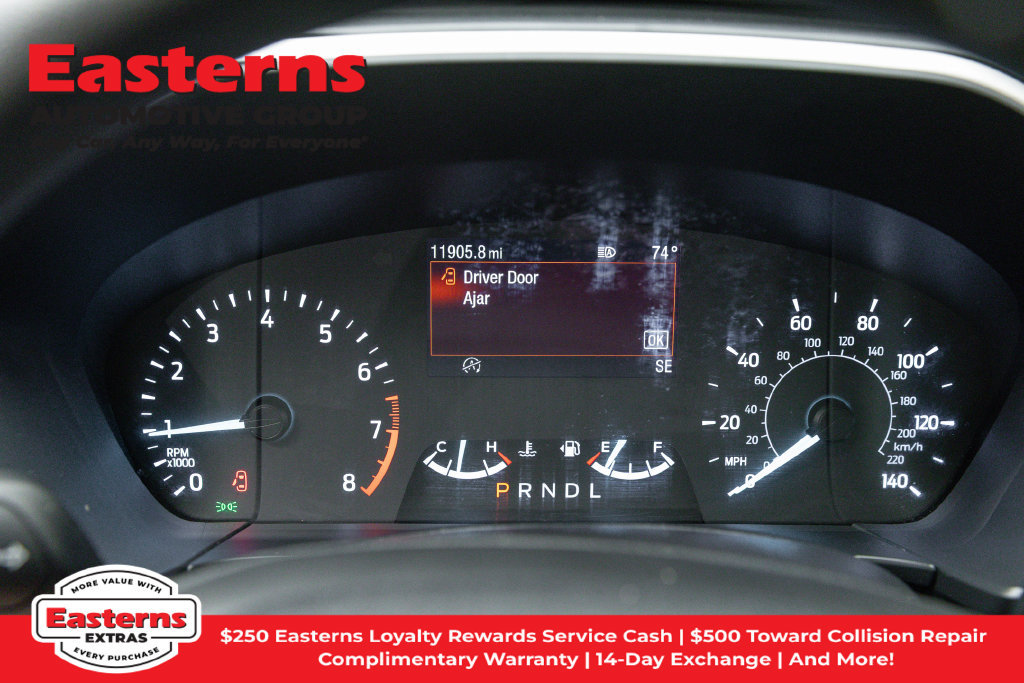 Used 2022 Ford Escape SE FWD image 18