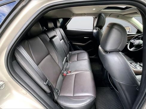 Used 2022 MAZDA CX-30 AWD 2.5 S w/ Premium Package image 25