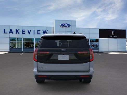 New 2026 Ford Expedition Platinum image 5