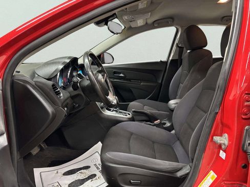 Used 2012 Chevrolet Cruze LT w/ RS Package image 12