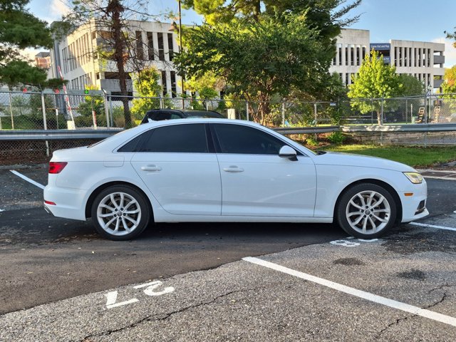 Used 2019 Audi A4 2.0T Premium Plus w/ Premium Plus Package FWD image 4