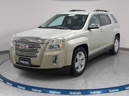 Used 2014 GMC Terrain SLE w/ Chrome Package image 1