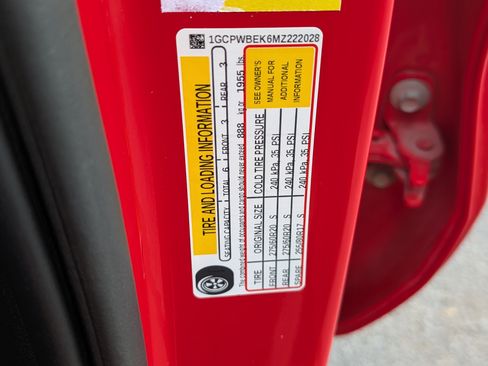 Used 2021 Chevrolet Silverado 1500 Custom image 35