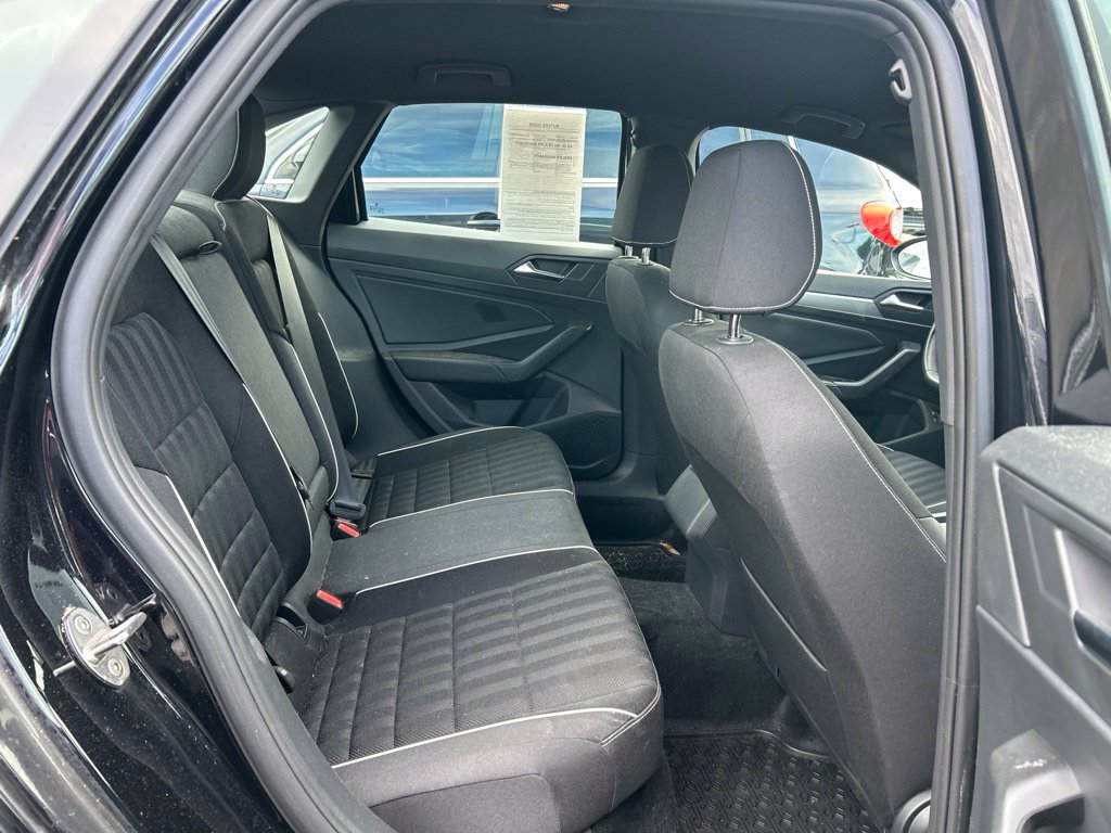 Certified 2024 Volkswagen Jetta Sport FWD image 39