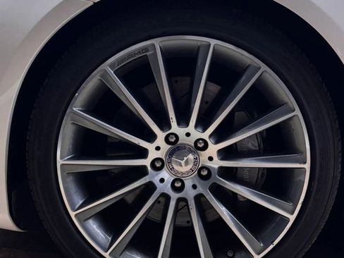 Used 2015 Mercedes-Benz S 550 Sedan image 28
