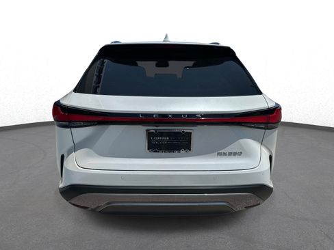 Used 2023 Lexus RX 350 Premium w/ Cold Area Package FWD image 4