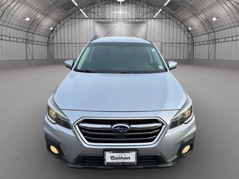 Used 2018 Subaru Outback 2.5i Premium image 9