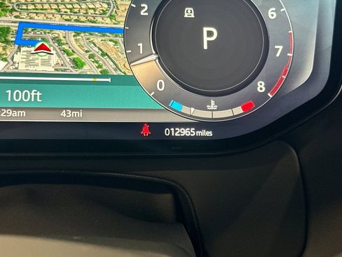 Used 2025 Land Rover Range Rover Sport Autobiography image 36