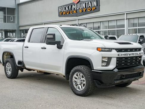 Used 2021 Chevrolet Silverado 2500 Custom w/ Custom Value Package AWD/4WD image 3