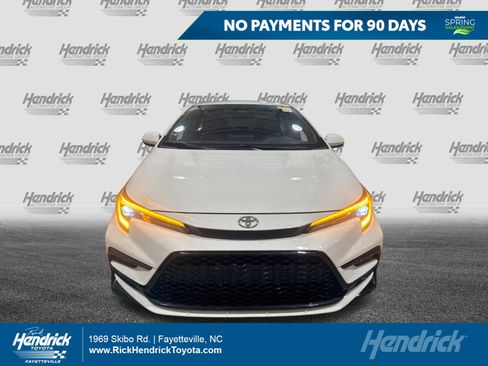 Used 2024 Toyota Corolla SE image 1