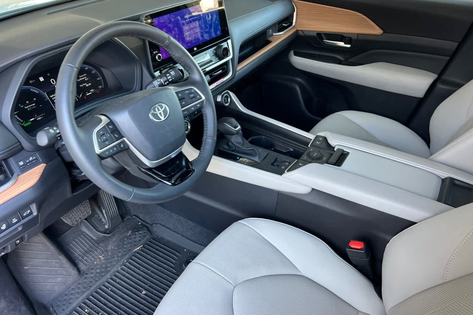 Certified 2026 Toyota Grand Highlander AWD Hybrid image 9