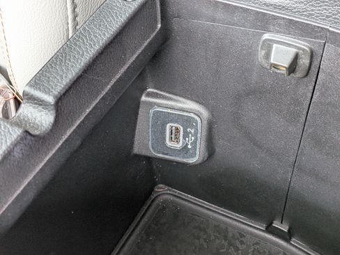 Used 2023 Jeep Gladiator Overland AWD/4WD image 34