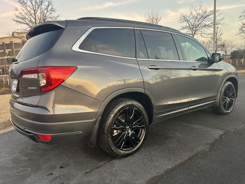 Certified 2022 Honda Pilot Special Edition image 9