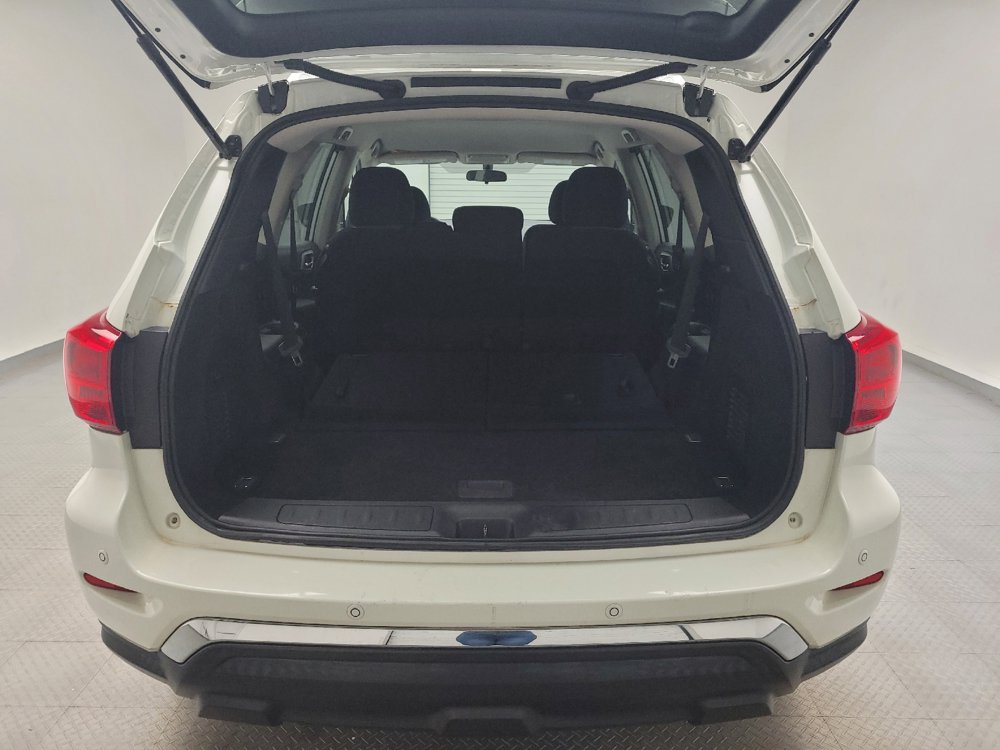 Used 2020 Nissan Pathfinder S FWD image 29