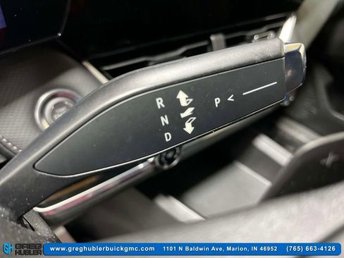 Used 2025 Chevrolet Equinox LT image 19