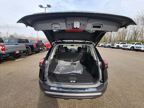 Used 2022 Nissan Rogue SL w/ SL Premium Package image 32