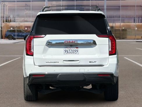 Used 2021 GMC Yukon XL SLT w/ Rear Media and Nav Package image 5
