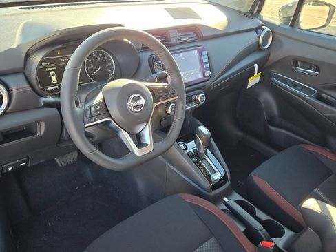 Used 2025 Nissan Versa SR w/ Trunk Package FWD image 20
