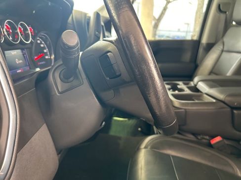 Used 2020 Chevrolet Silverado 1500 LT w/ All-Star Edition image 38