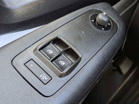 Used 2023 RAM ProMaster 2500 FWD image 23
