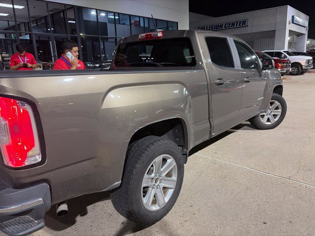 Used 2016 GMC Canyon SLE w/ Trailering Package RWD image 11