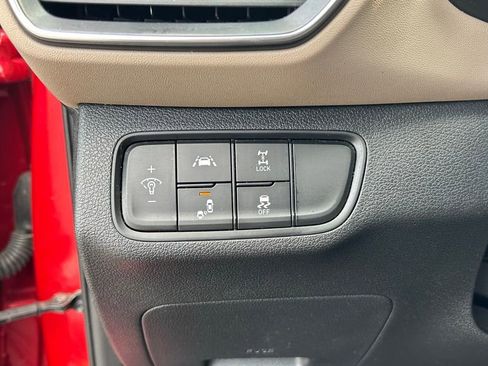 Used 2020 Hyundai Santa Fe SEL image 29