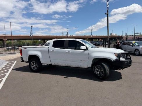 Used 2018 Chevrolet Colorado Z71 AWD/4WD image 18