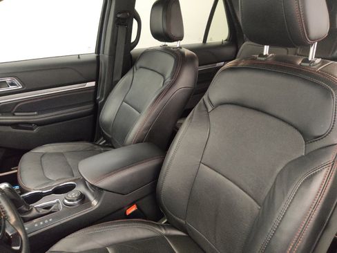 Used 2019 Ford Explorer Sport AWD/4WD image 17