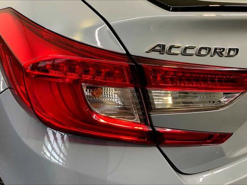 Used 2022 Honda Accord Sport image 27