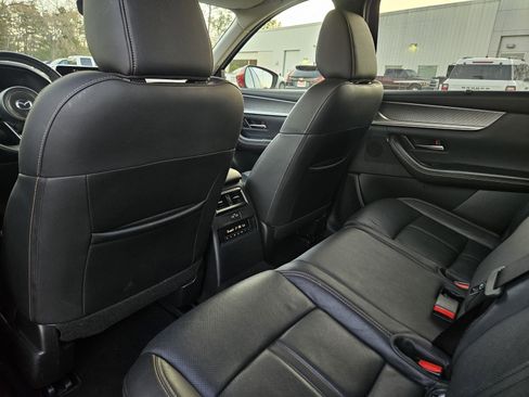 Used 2024 MAZDA CX-90 3.3 Turbo w/ Preferred Plus image 29