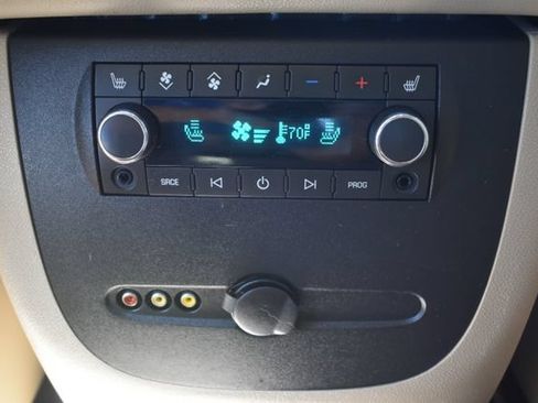 Used 2009 Chevrolet Tahoe LTZ AWD/4WD image 33