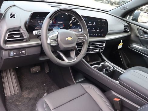 New 2026 Chevrolet Traverse LT AWD/4WD image 6