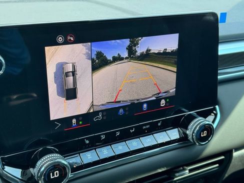 New 2026 GMC Canyon Elevation w/ Convenience Package image 31