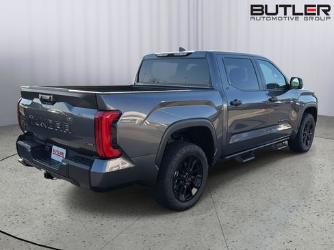 Used 2024 Toyota Tundra SR5 AWD/4WD image 6