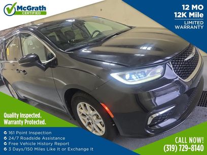 Used 2023 Chrysler Pacifica Touring-L