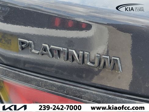 Used 2021 Nissan Maxima Platinum w/ 40th Anniversary Package FWD image 8